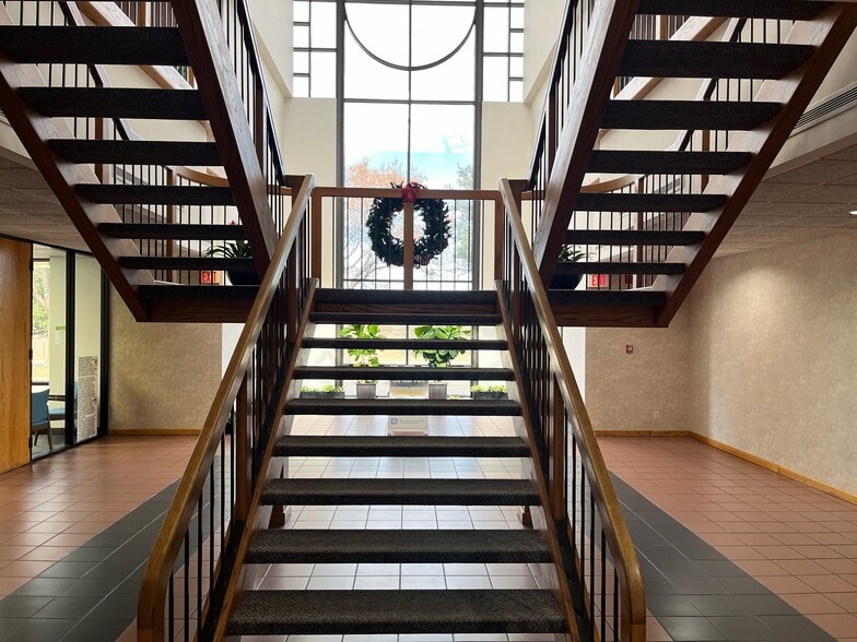 More Photos Of 3950 Fossil Creek Blvd, Fort Worth Office For Sale