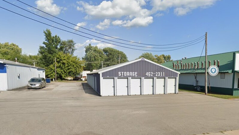 More Photos Of 713 N Monroe St, Abingdon Auto Repair For Sale