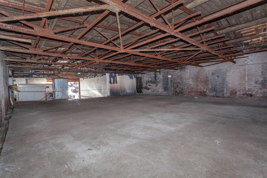 More Photos Of 1698 Main St, Peekskill Manufacturing For Lease