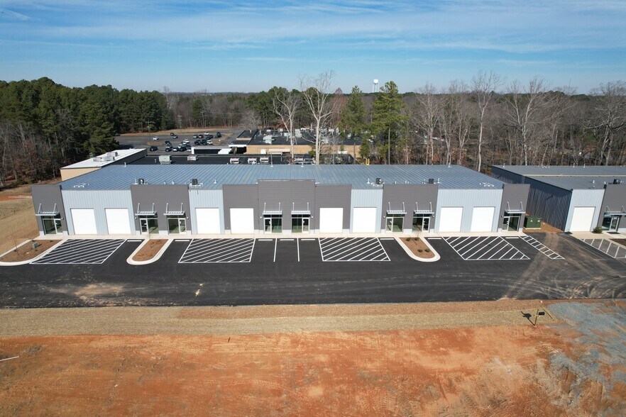More Photos Of 354 Acme Dr, Monroe Warehouse For Lease