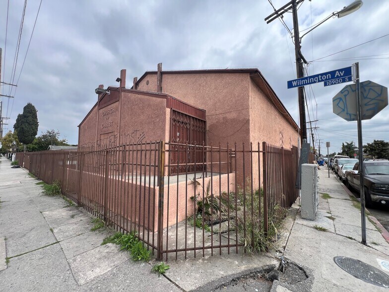 More Photos Of 10982 Wilmington Ave, Los Angeles Religious Facility For Sale