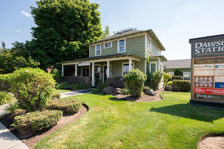 Primary Photo Of 636 NW Cedar Ave, Redmond Office For Lease