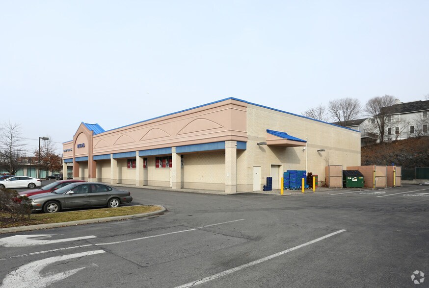 More Photos Of 709 Main St, Poughkeepsie Drugstore For Sale