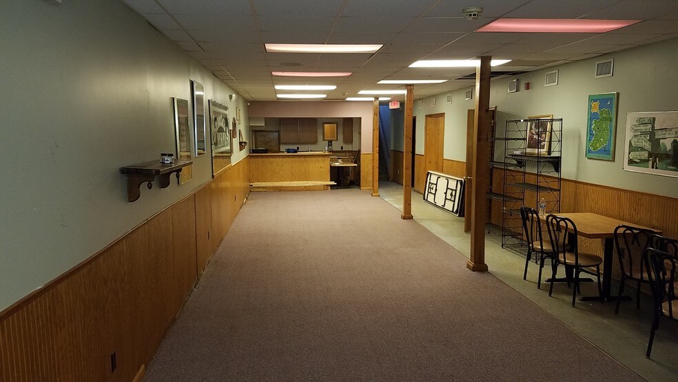 More Photos Of 418 Main St, Youngstown Restaurant For Sale