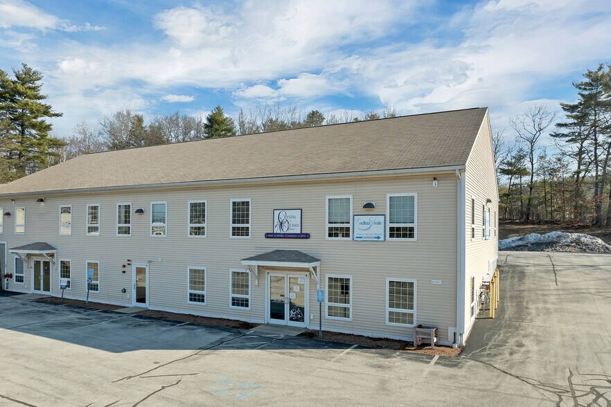More Photos Of 45 Londonderry Tpke, Hooksett Office For Lease