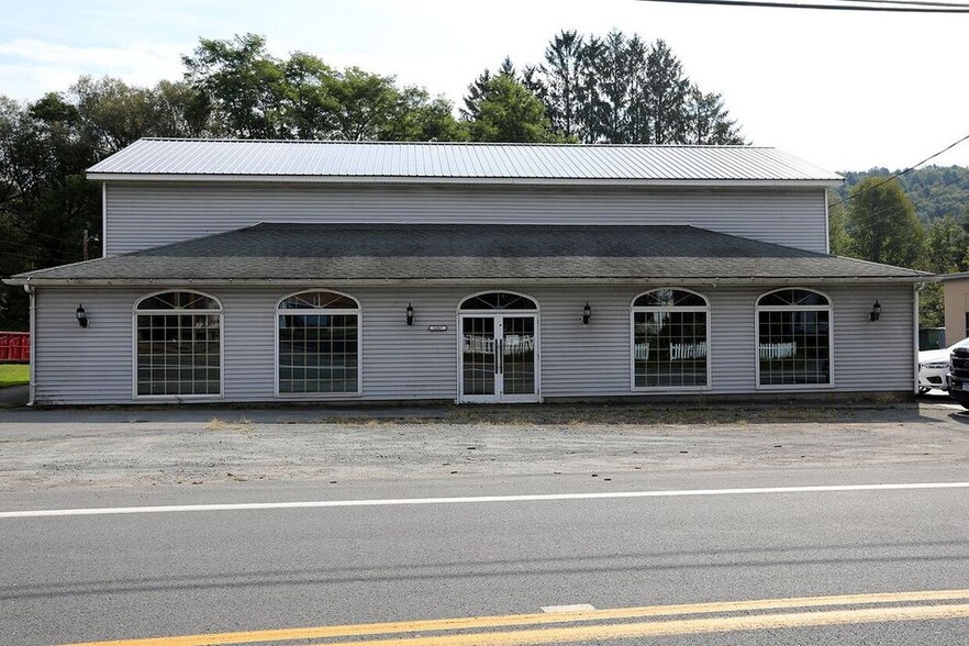 Primary Photo Of 5007 State Route 52, Jeffersonville Industrial For Lease