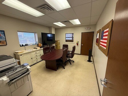 More Photos Of 4792 CR 430, Pleasanton Warehouse For Lease