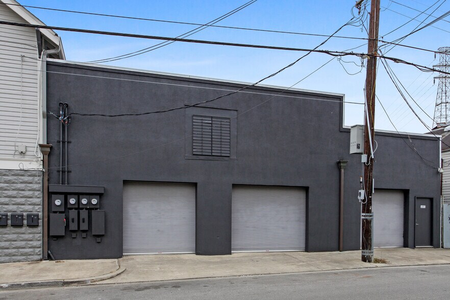 More Photos Of 8500 Oak St, New Orleans Storefront Retail Office For Sale
