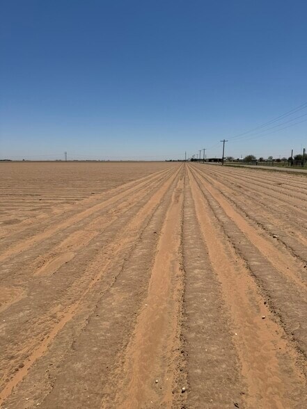 More Photos Of E Ellis St., Levelland Land For Sale