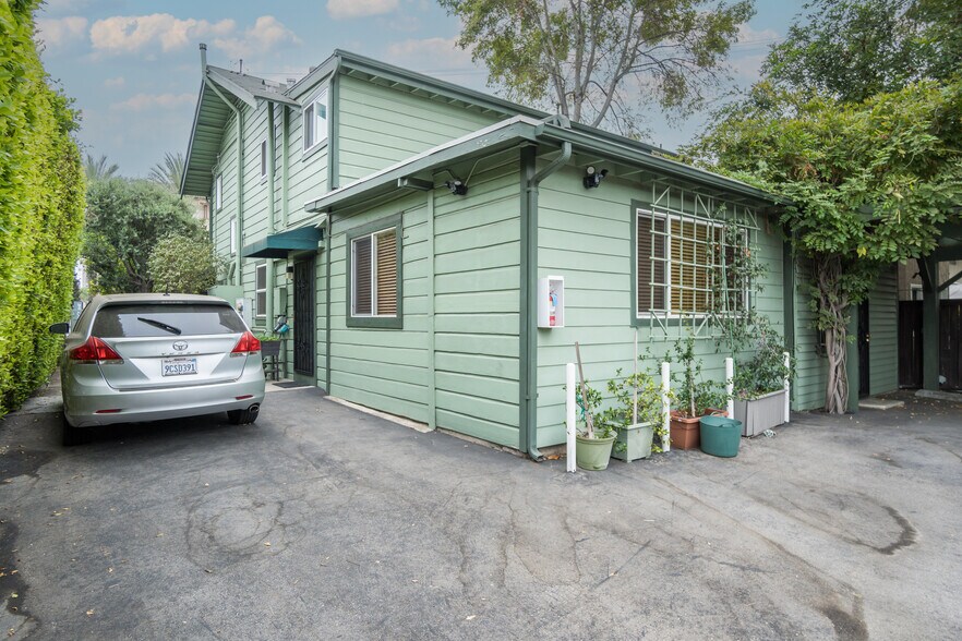More Photos Of 301-303 N Hudson Ave, Pasadena Apartments For Sale
