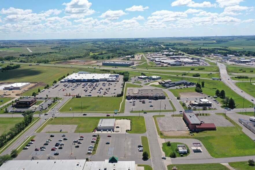 More Photos Of 1225 Timberlane Dr, Sauk Centre General Retail For Sale