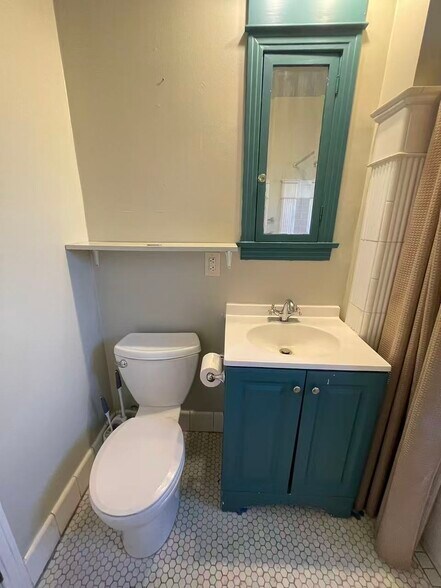 More Photos Of 638-650 Mar Vista Ave, Pasadena Apartments For Sale