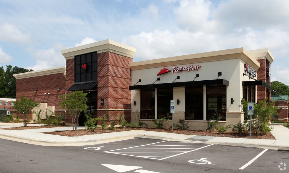 More Photos Of 130 W Holly Springs Rd, Holly Springs Unknown For Lease
