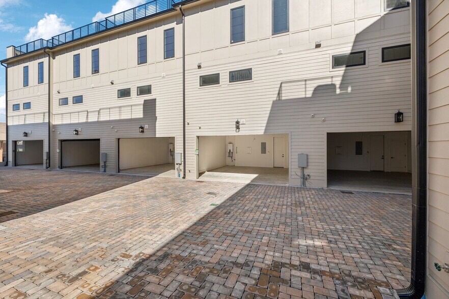 More Photos Of 1017-1021 12th Ave N, Nashville Apartments For Sale