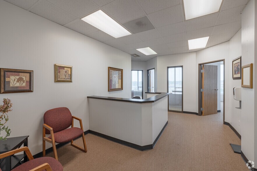 More Photos Of 15565 Northland Dr, Southfield Unknown For Sale