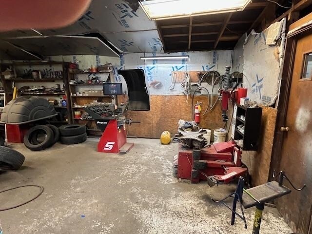 More Photos Of 2260 W Main St, Mountain View Industrial For Sale