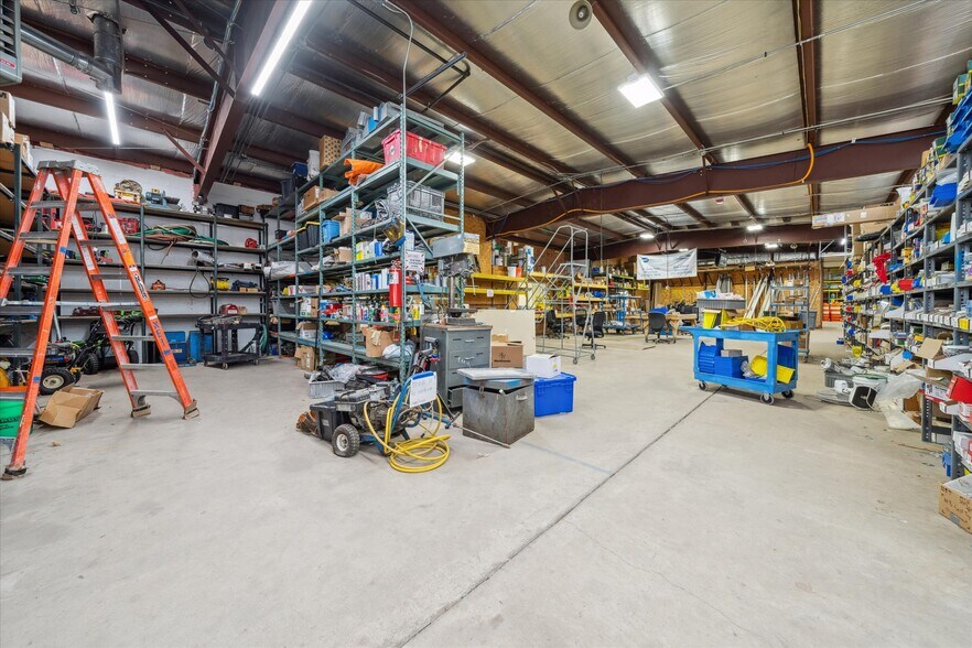 More Photos Of 605 Industrial Pky, Saint Croix Falls Manufacturing For Lease