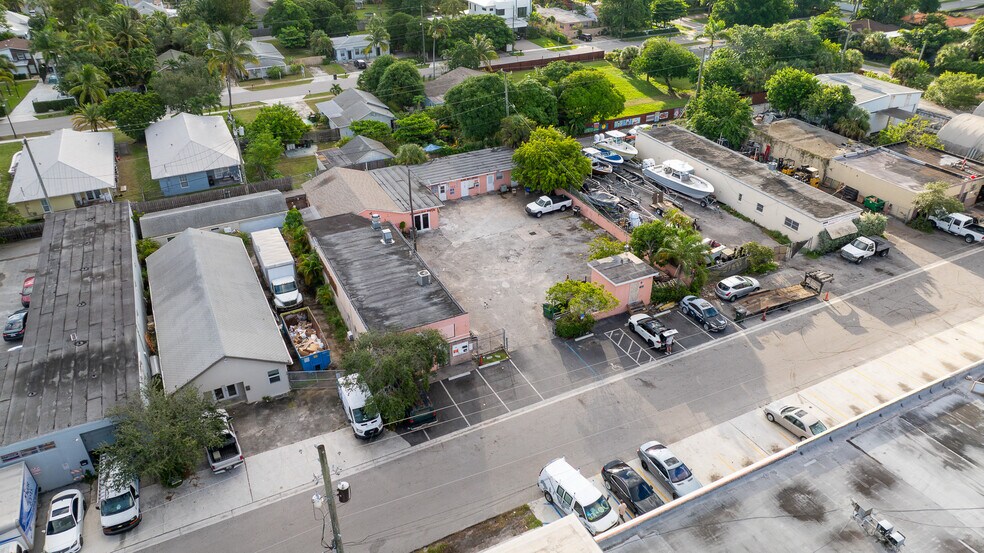 More Photos Of 341 SE 2nd Ave, Delray Beach Restaurant For Sale