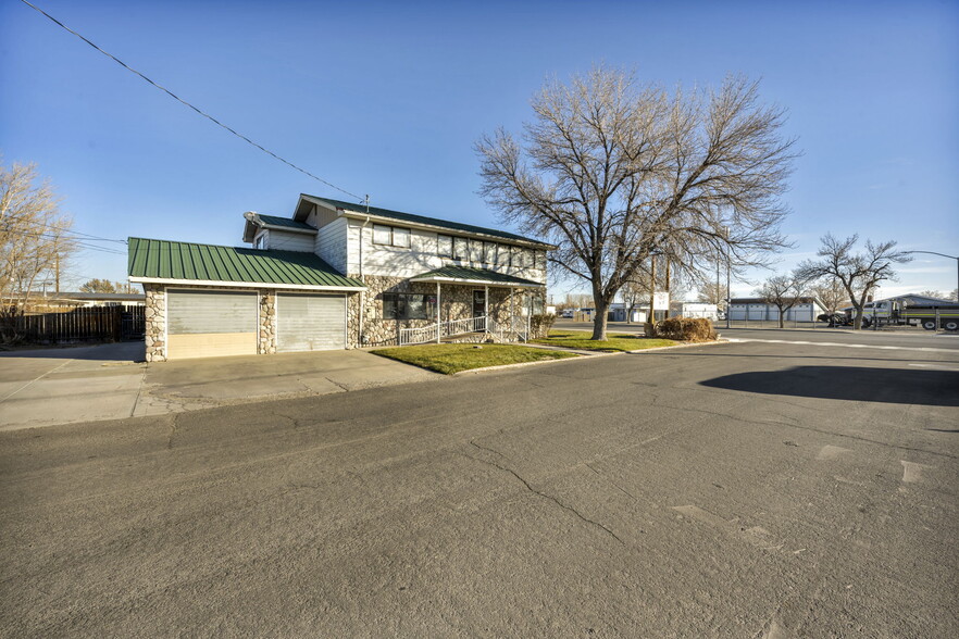 More Photos Of 2 Newcombe Ave, Yerington Office For Sale