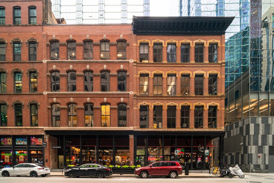 Primary Photo Of 175 N Franklin St, Chicago Loft Creative Space For Lease