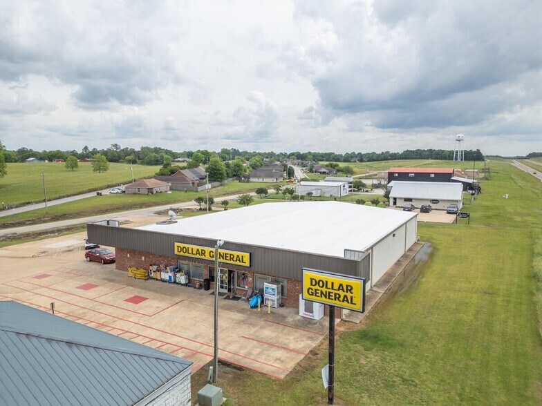 More Photos Of 107 N Lee Dr, Guntown Freestanding For Sale