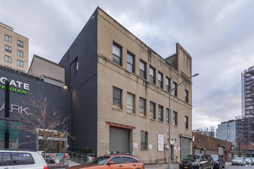 More Photos Of 3-7 Canal Plaza Ave, Bronx Warehouse For Sale