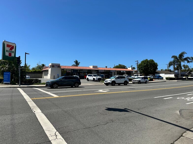 More Photos Of 8462-8472 Indianapolis Ave, Huntington Beach Storefront For Lease
