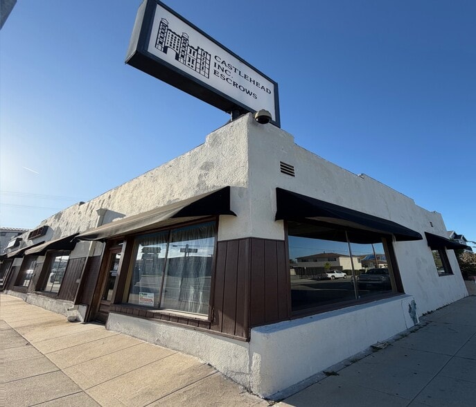 Primary Photo Of 800-810 W 9th St, San Pedro Office For Sale