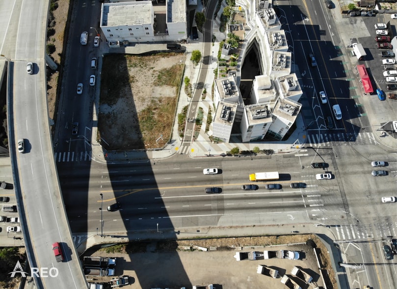 More Photos Of 311 W Imperial Hwy, Los Angeles Land For Sale