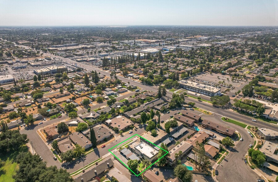 More Photos Of 6075 N Poplar Ave, Fresno Apartments For Sale