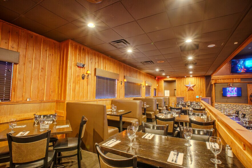 More Photos Of 891 De Marco Dr, Henderson Restaurant For Lease