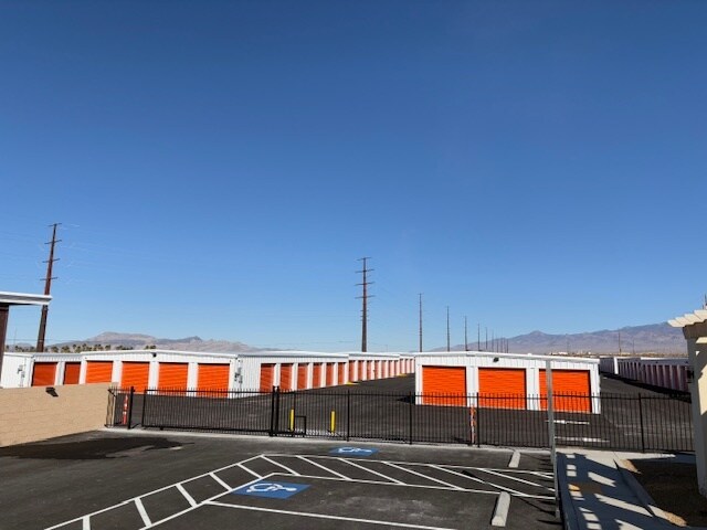 More Photos Of 2530 Commerce st, Pahrump Warehouse For Sale