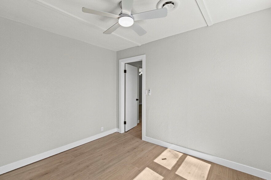 More Photos Of 2015 NW 50th St, Northmoor Religious Facility For Sale