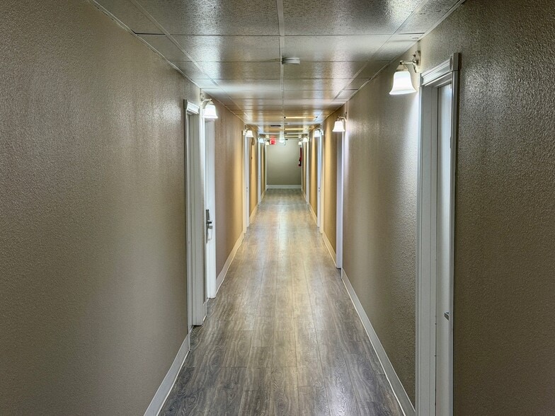 More Photos Of 1150 N Main St, Deer Lodge Hotel For Sale