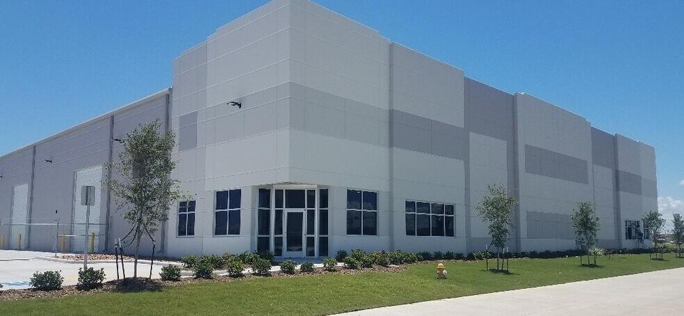 Primary Photo Of 5564 Park PID Rd, Corpus Christi Land For Sale