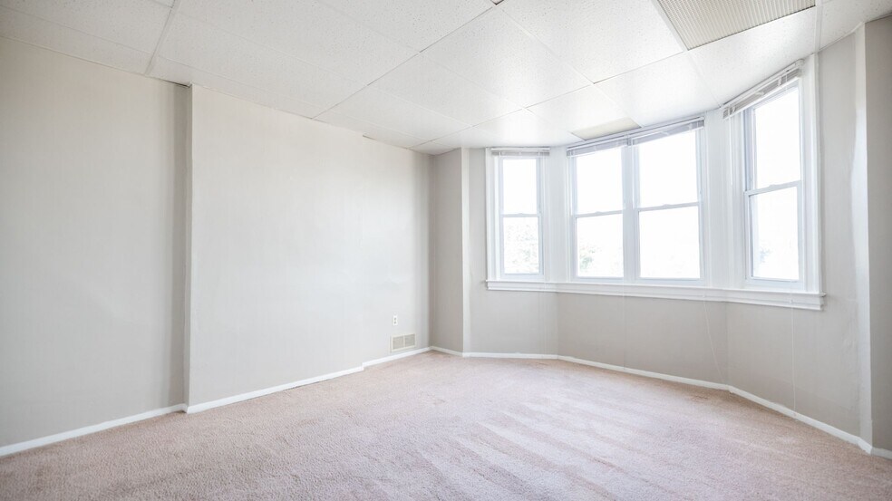 More Photos Of 1500 Fallowfield Ave, Beechview Apartments For Sale