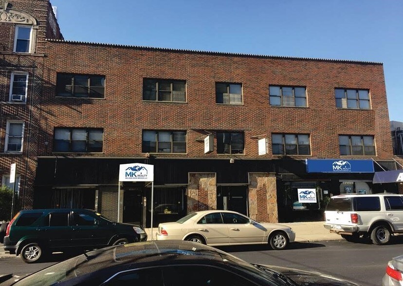 More Photos Of 1670-1678 E 17th St, Brooklyn Office Residential For Sale