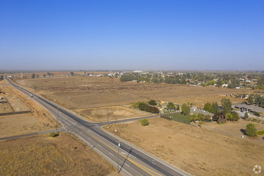 More Photos Of Ave 17, Madera Land For Lease