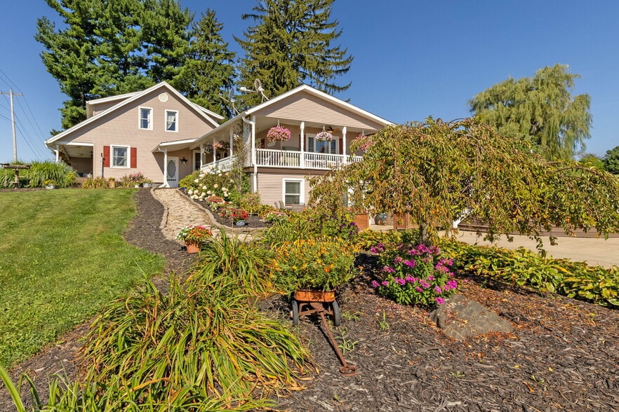 More Photos Of 5643 Yankee St, Fredericktown Specialty For Sale