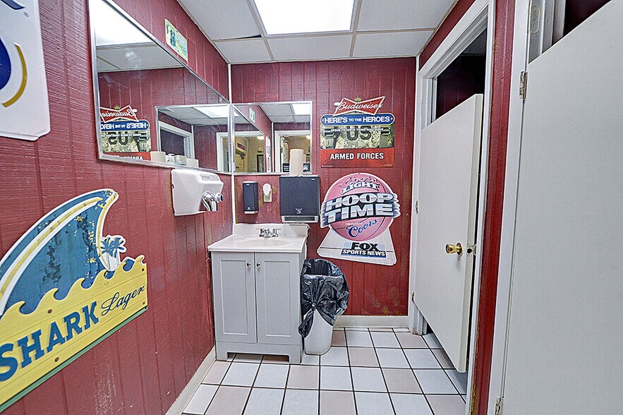 More Photos Of 4828 S Suncoast Blvd, Homosassa Restaurant For Sale