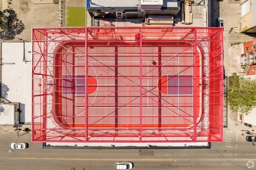 More Photos Of 7236 St Waverly, Montréal Office Residential For Lease