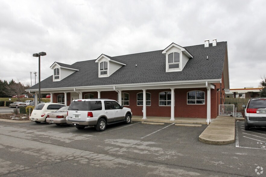 More Photos Of 4095 Mallory Ln, Franklin Medical For Sale