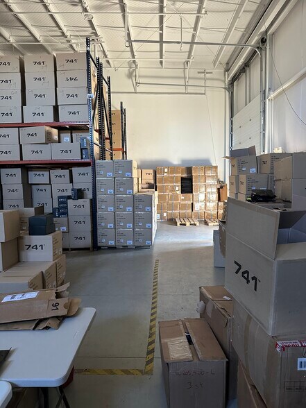 More Photos Of 280 Heritage Ave, Portsmouth Warehouse For Lease