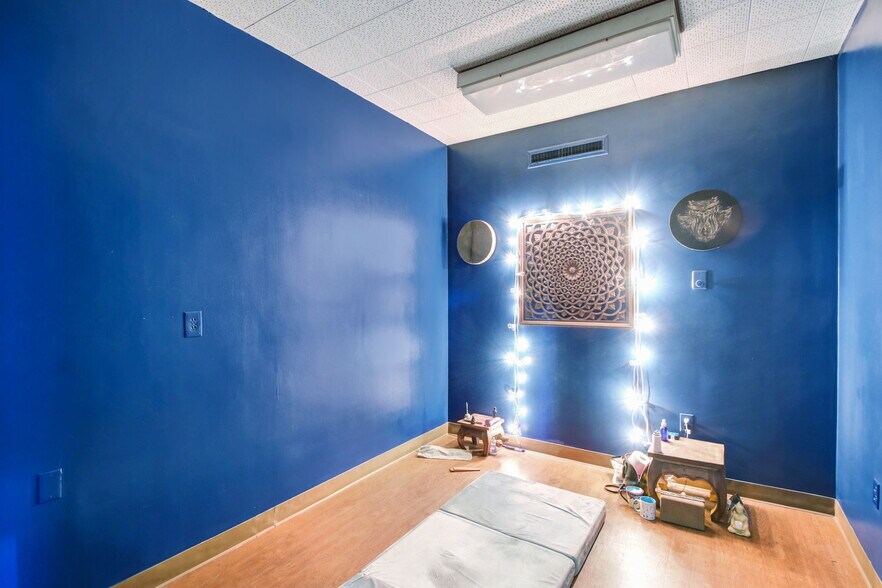 More Photos Of 1503 Oak St, Jacksonville Medical For Sale