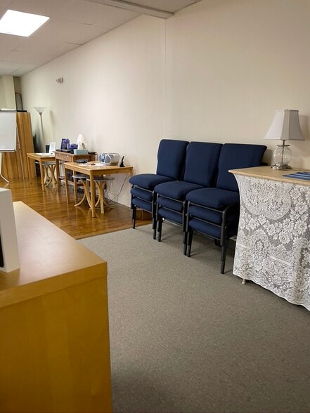 More Photos Of 325 S Highland Ave, Briarcliff Manor Village Medical For Lease