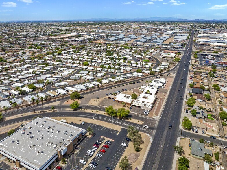 More Photos Of 4700 N 51st Ave, Phoenix Medical For Sale