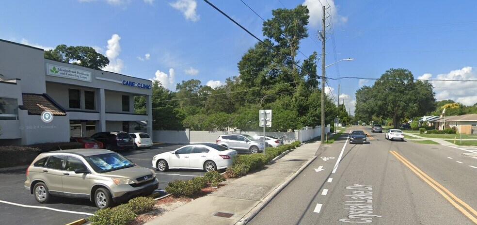 More Photos Of 1815 Crystal Lake Dr, Lakeland Office For Lease