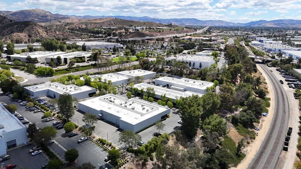 More Photos Of 94 W Cochran St, Simi Valley Research And Development For Sale
