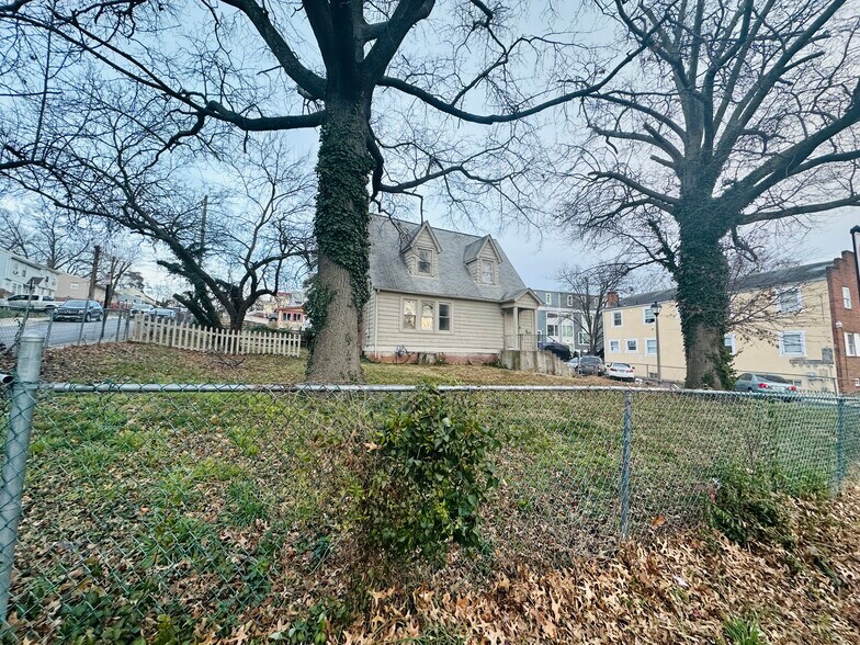 More Photos Of 2401 S Shirlington Rd, Arlington Land For Sale