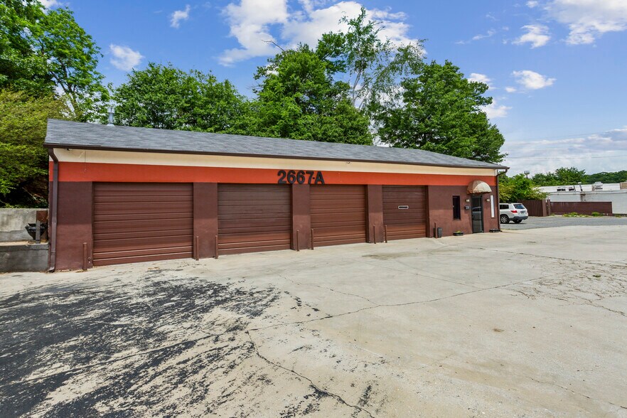 More Photos Of , Atlanta General Retail For Sale